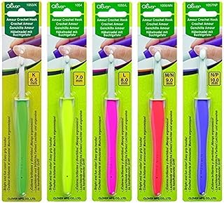 Clover Amour Crochet Hooks for Thick Yarns