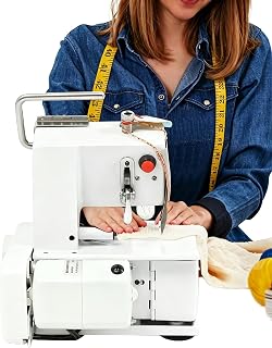 4 Thread Overlock Sewing Machine